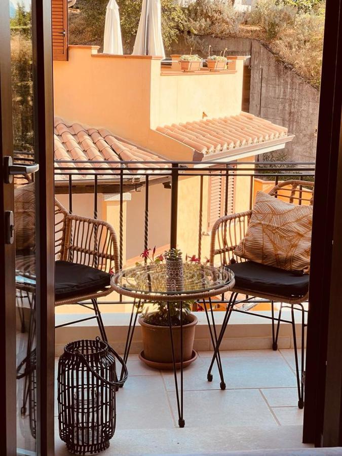 B&B Dimora Dorgali Exterior photo